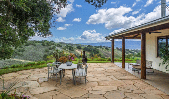 The Way Light Lives in a Home: Why Natural Light Is the Most Important Element in a Luxury Custom Build